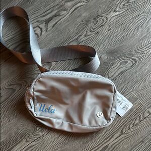 Lululemon Everywhere Belt Bag-Gray Crossbody Bag (UCLA Collab)